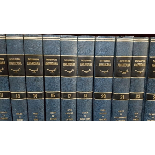 520 - 21 x Volumes Encyclopedia American 1975 (Full set 30 Volumes , Missing Nr. 1,7,12,16,18,22,23,28 )