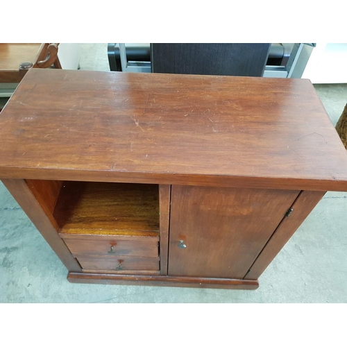 137 - Wooden Unit with Cupboard and 2 - Drawer (W:90cm x 40cm x H:82cm)