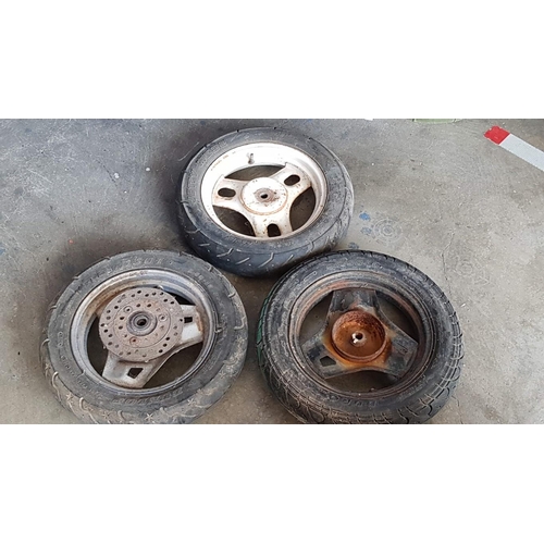 412 - Spear Wheels of Moped (1 x Front and 2 x Back)