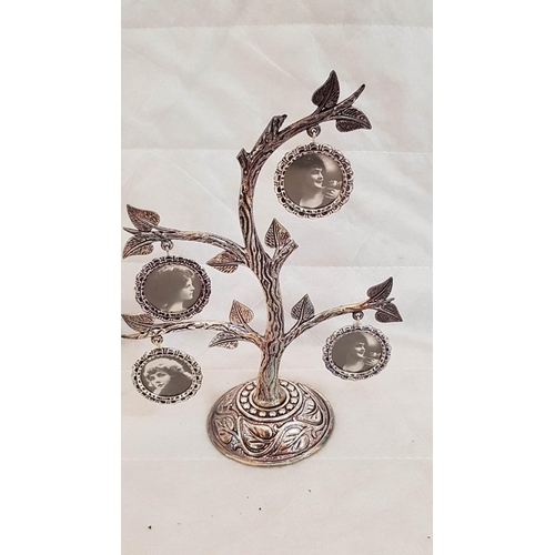 460 - 4 x Silver Plated Photo Holders Hanging on Tree