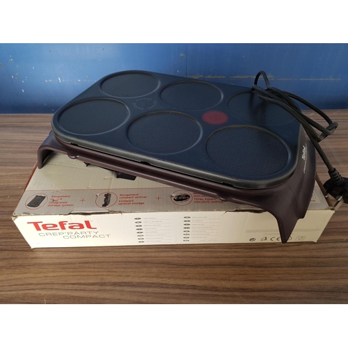 838 - Tefal Crepe Pastry Compact (Crepe Maker), (Un-Tested)