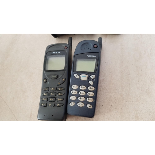 109 - Collection of Retro Mobile Phones, 4 x Nokia and Ericsson (A/F Un-Tested, No Charger)