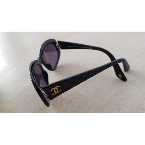 115 - Chanel Black Frame Sunglasses NO C474747 with Original Case (5009 C501/91)