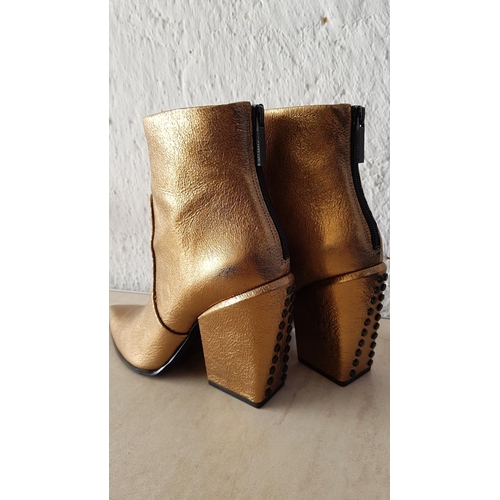 176 - Pair of Kendall & Kylie Gold Colour Boots Size 38/9