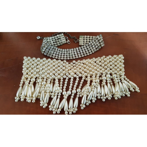 424 - Vintage Pearl Choker Necklace and White Metal with Cleas Crystals (Costume Jewellery)