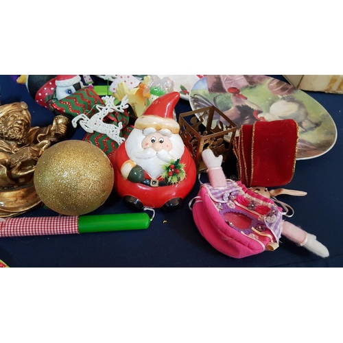 425 - Easter and Christmas Ornaments, Decor etc