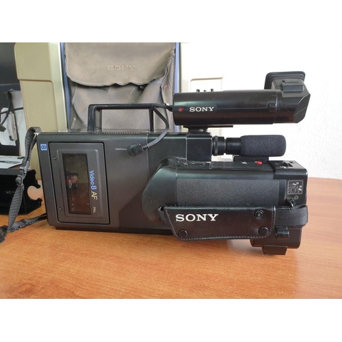 452 - Sony 'Video 8 AF' Video Camera Recorder (Model: CCD-V8 AF-E) with Case