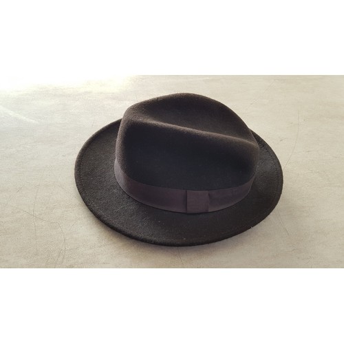 187 - Classic Felt Men's Hat Brown