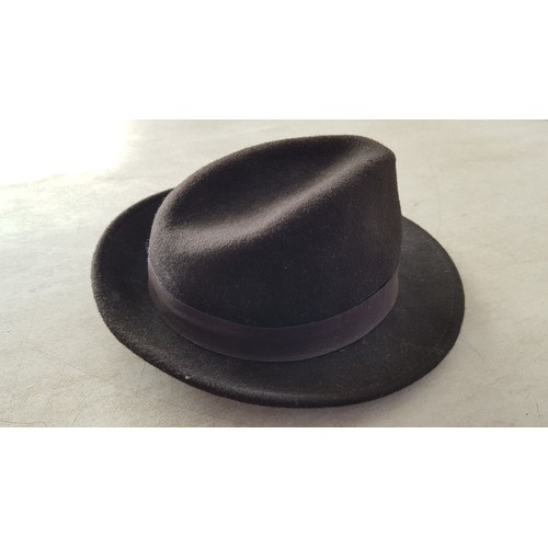 187 - Classic Felt Men's Hat Brown