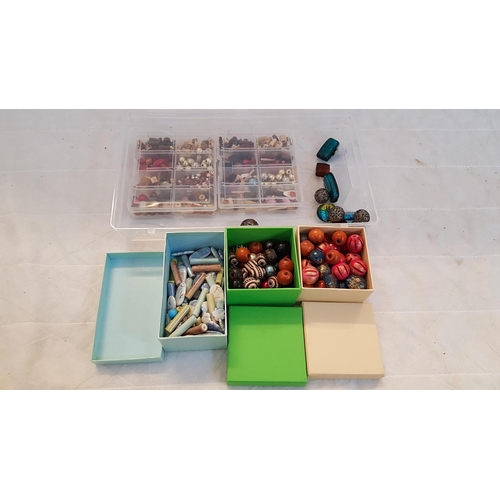 210 - Box of Mixed / Assorted Beads