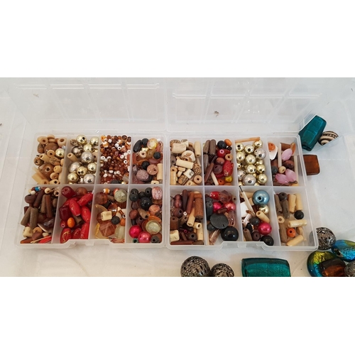 210 - Box of Mixed / Assorted Beads