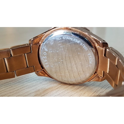 217 - Ladies Rose Gold Tone Fossil Watch *Working when Lotted*