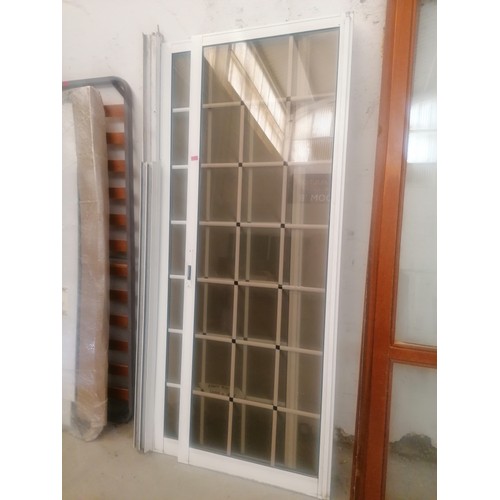 388 - Aluminum Double Glazed Sliding Doors with Frame (Frame 2200 x 1525) White Finish