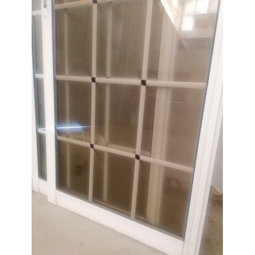 388 - Aluminum Double Glazed Sliding Doors with Frame (Frame 2200 x 1525) White Finish