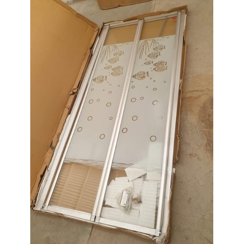 575 - Eago Bi-Folding Glass Shower Door (91 x 200cm) in Satin Silver Frame with Tropical Fish Design (Mode... 