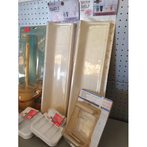 582 - Qty of Bathroom Accessories (Shelves, Soap Dish, Toothbrush Holders ets) ** Trade sale, VAT is payab... 