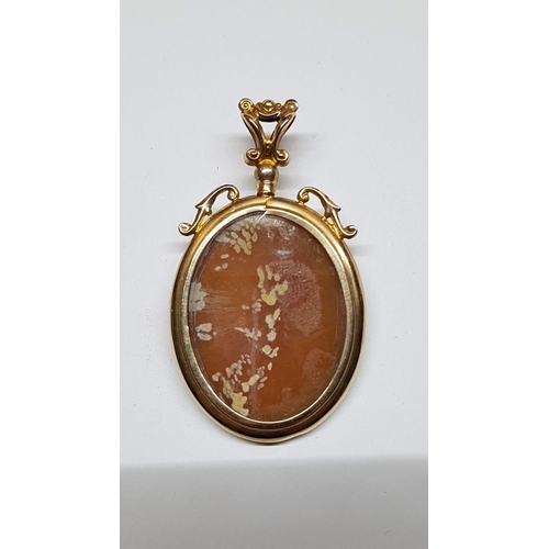 184 - Vintage 9ct Yellow Gold Classic Cameo Pendant