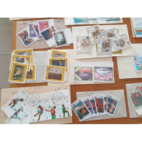130 - Huge Collection of Cuba Stamps.

* See multiple catalogue photos for range and quantity of sets incl... 