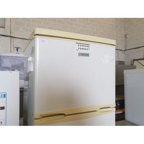 761 - Malber Fridge Freezer, White Colour, Model DF2-34 (Approx 55 x 55 x 166cm)