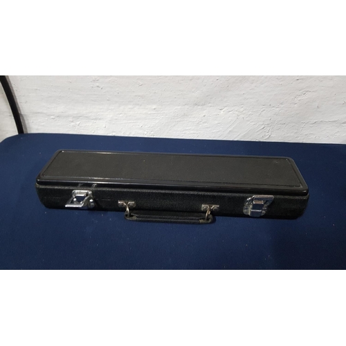 769 - Dixon '940077' Flute in Case (Silver Colour Flute Black Hard Case with Blue Velvet Lined Fitted Inte... 