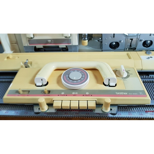 566 - Brother KH-890 (Made in Japan) Knitting Machine, Ribbing Attachment, Model KR-850 and Special Table