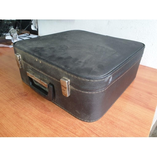 670 - Vintage Erika Portable Typewriter (Mod. 40), Made in Germany