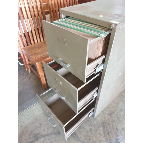 197 - 3-Drawer Metal Filing Cabinet with Qty of Hanging Files (Approx. 49 x 66 x 100cm)