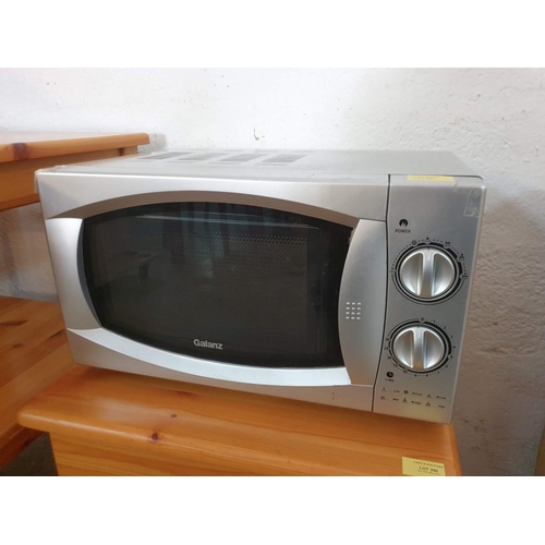 521 - Galanz Silver Colour Microwave (Un-Tested)