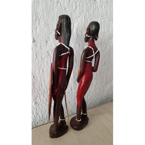 480 - 2 x Wooden African Figurines (H:31cm each) (x2)