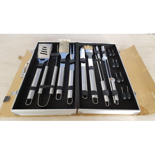 90 - MenKind 18pcs BBQ Tool Set in Aluminium Case