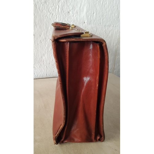 187 - Retro Leather Brown Attached Case