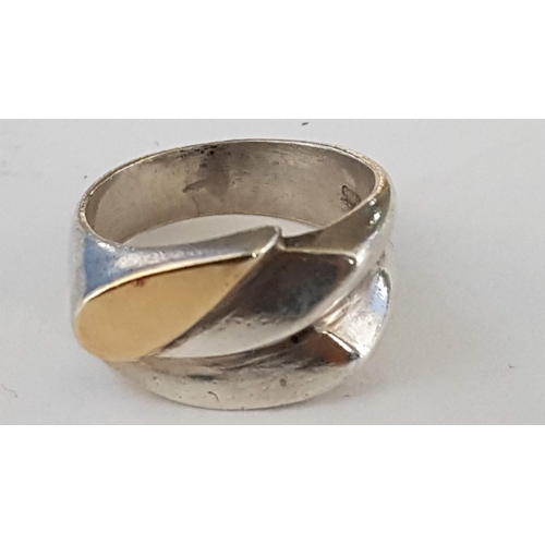 194 - 3 x 2-Tone Fashion Silver / Gold Colour Rings (Size L/M, O, O)