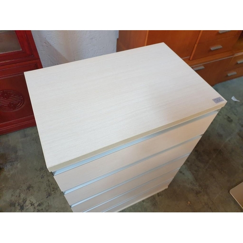 109 - Modern Light Wood Effect 5-Drawer Chest of Drawers (Approx. 60 x 40 x 86cm)