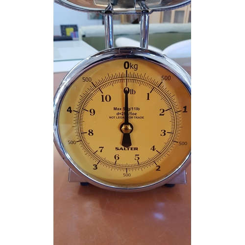 301 - Salter Vintage Style Kitchen Scales