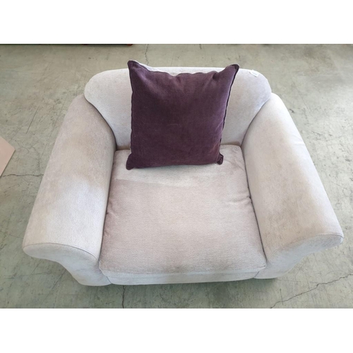 330 - Extra Large Grey / Beige Armchair & Matching Cushion (Armchair H:80cm x W:140cm x D:110cm)