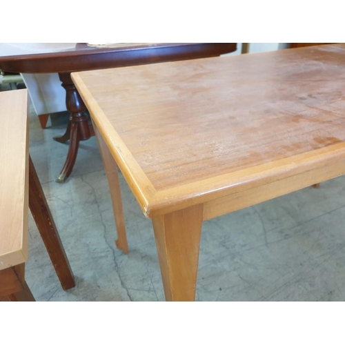 343 - Kitchen / Dinning Table (W:131cm x D:75cm x H:77cm) and Occasional Side Table (W:76cm x D:41cm x H:7... 