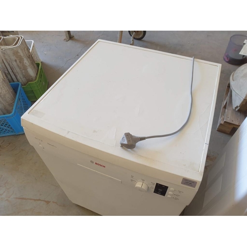 381 - Bosch Dishwasher (Series 2 - Silence Plus, SMS26EW00G/61)