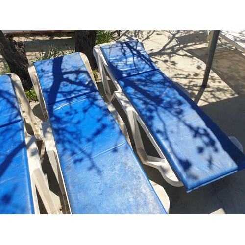 386 - Set of 4 x Sunbeds with Blue Cushions