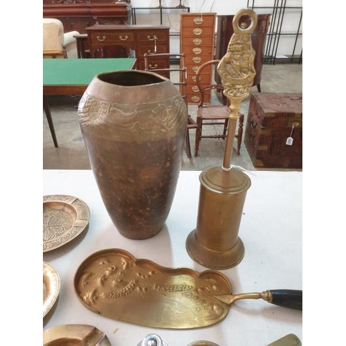 152 - Collection of Vintage Copper, Brass & Metal Items; Vase, Fireplace Brush, Crumb Tray, Ashtrays, Tea ... 