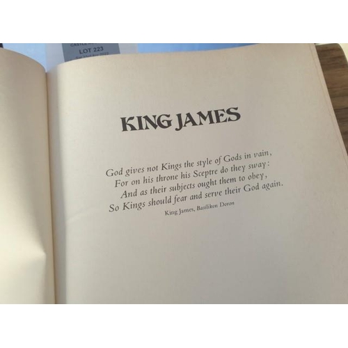 223 - Collection of 11 x Hardback Reference / Coffee Table Books; 'King James' by Antonia Fraser, Portrait... 