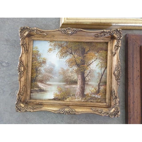 232 - Collection of 7 x Vintage Prints and Wooden Frames (7)