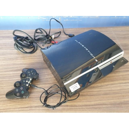 393 - Sony Playstation 3 (PS3), (Model: CECHK03) with 1 x Controller / RETURN to Owner not working