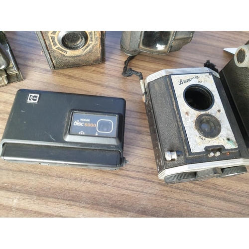 134B - Collection of 6 x Vintage Cameras, Box & Folding / Bellows (a/f, for spares or repair), (6)