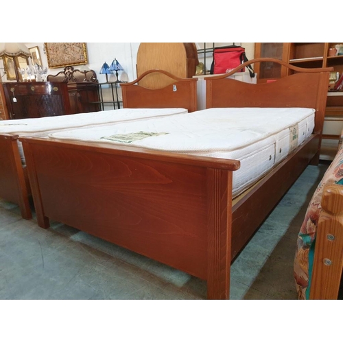 237B - Classical Style Wooden Single Bed with 'Colchen Dupen Anatomico' Mattress (Approx. 103 x 193cm)