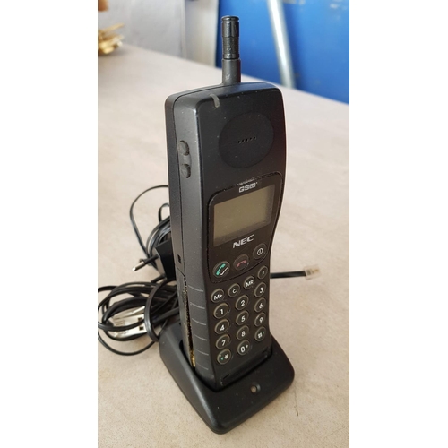 848 - Wireless Siemens Telephone and GSM NEC, Mobile Phone (Un-Tested A/F)