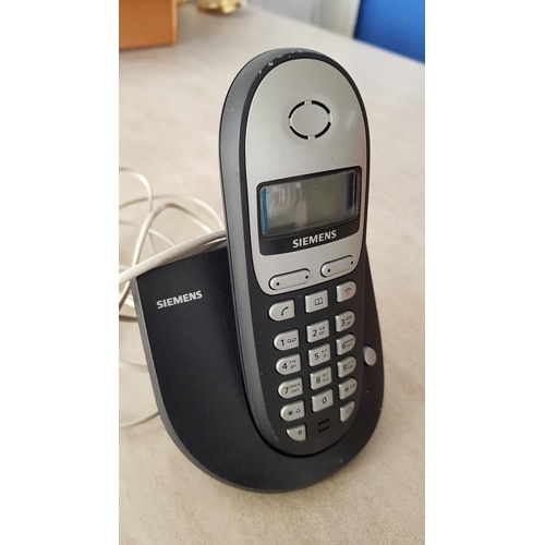 848 - Wireless Siemens Telephone and GSM NEC, Mobile Phone (Un-Tested A/F)