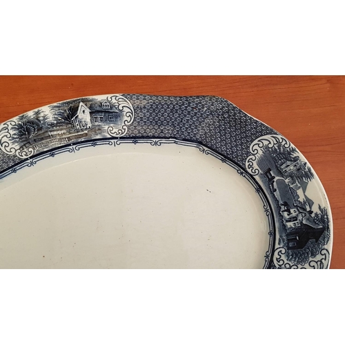 851 - Large Oval Antique Blue / White Dish (33 x 45.5cm), (A/F)