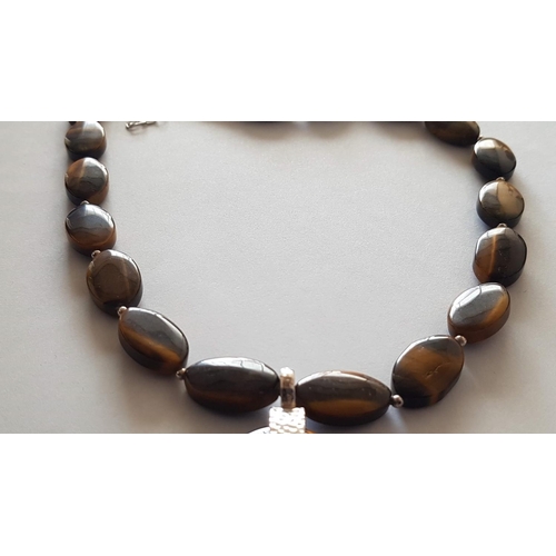 861 - Tiger Eye Necklace (L:51cm) with Silver (.925) Clasp and Beads