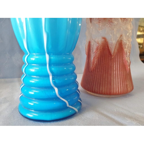 86 - Vintage Blue Glass Vase with Flower Decoration (Approx. H: 29cm), Together with Red Glass Vase (2)