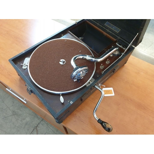 75 - Vintage HMV (His Masters Voice) Portable Gramofone, Manual Wind, Tested & Working (Nb. No Needles)